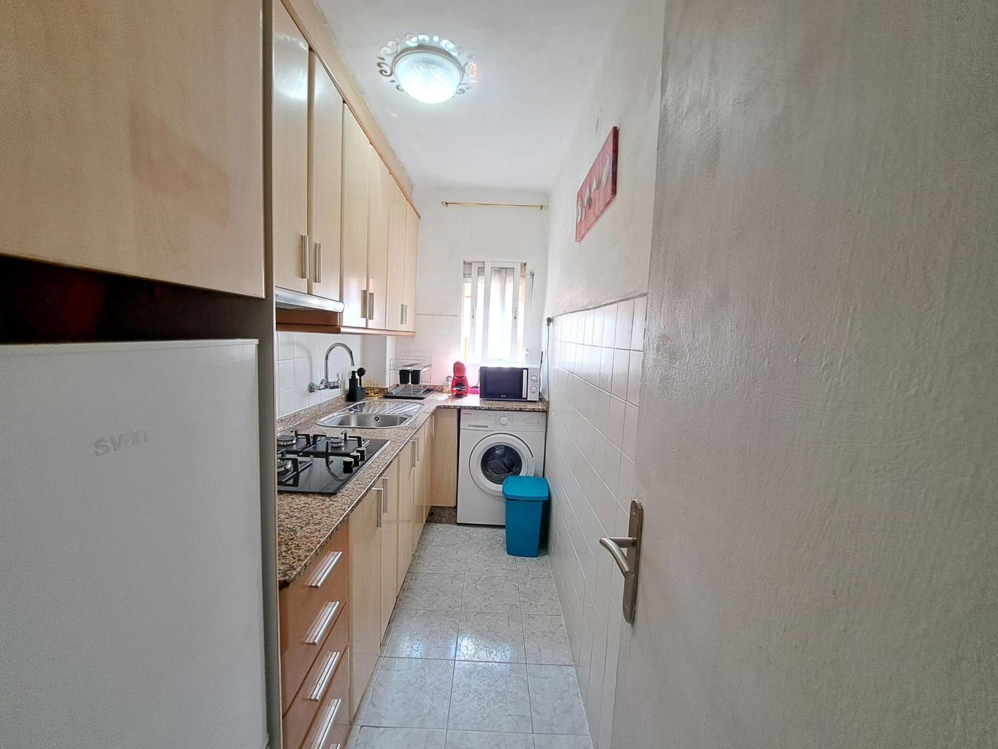Apartamento Acogedor Con Wifi Valencia Bagian luar foto